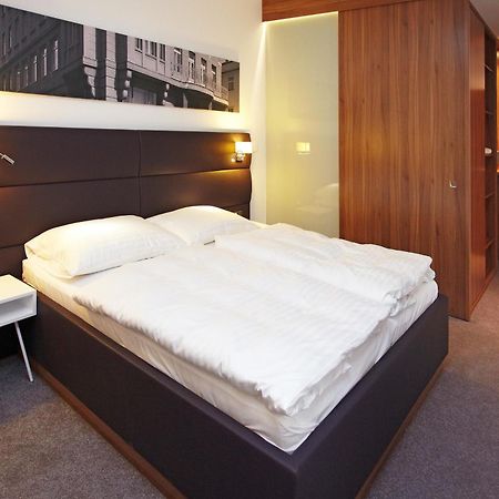 Konference Park Hotel Hradec Kralove Exterior photo